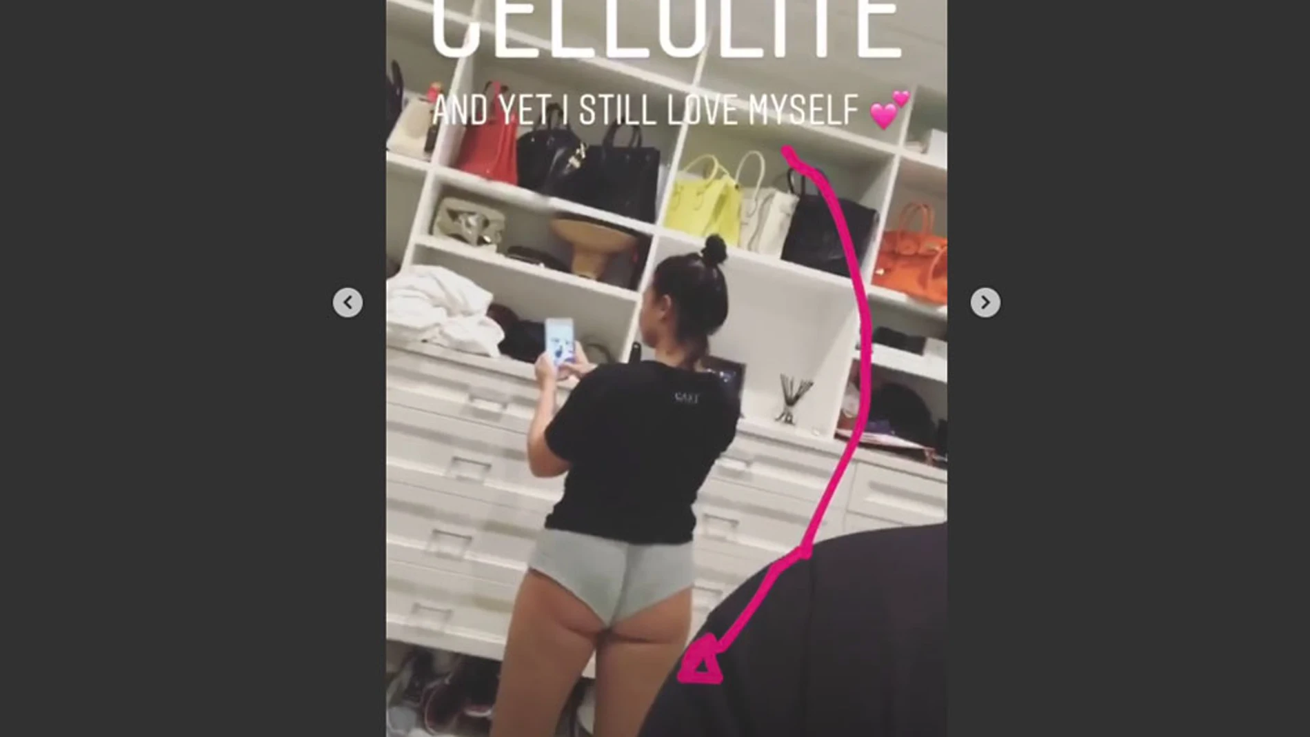 Demi Lovato muestra orgullosa sus estrías y michelines