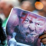 Cientos de brasileños pidieron ayer en Sao Paulo que Lula vaya a la cárcel