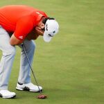 Jon Rahm lamenta uno de los «bogeys» que le costaron el título en Augusta