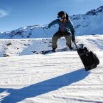 Lucas Eguibar, con dos años, ya estaba sobre unos esquís. Cuando tenía quince se pasó al snow