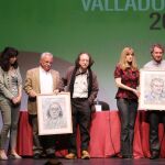 Entrega del XVI Premio de la Crítica de Castilla y León a José Luis Cancho y Ángel Vallecillo de la mano de Ana Redondo, Gonzalo Santonja y Mar Sancho