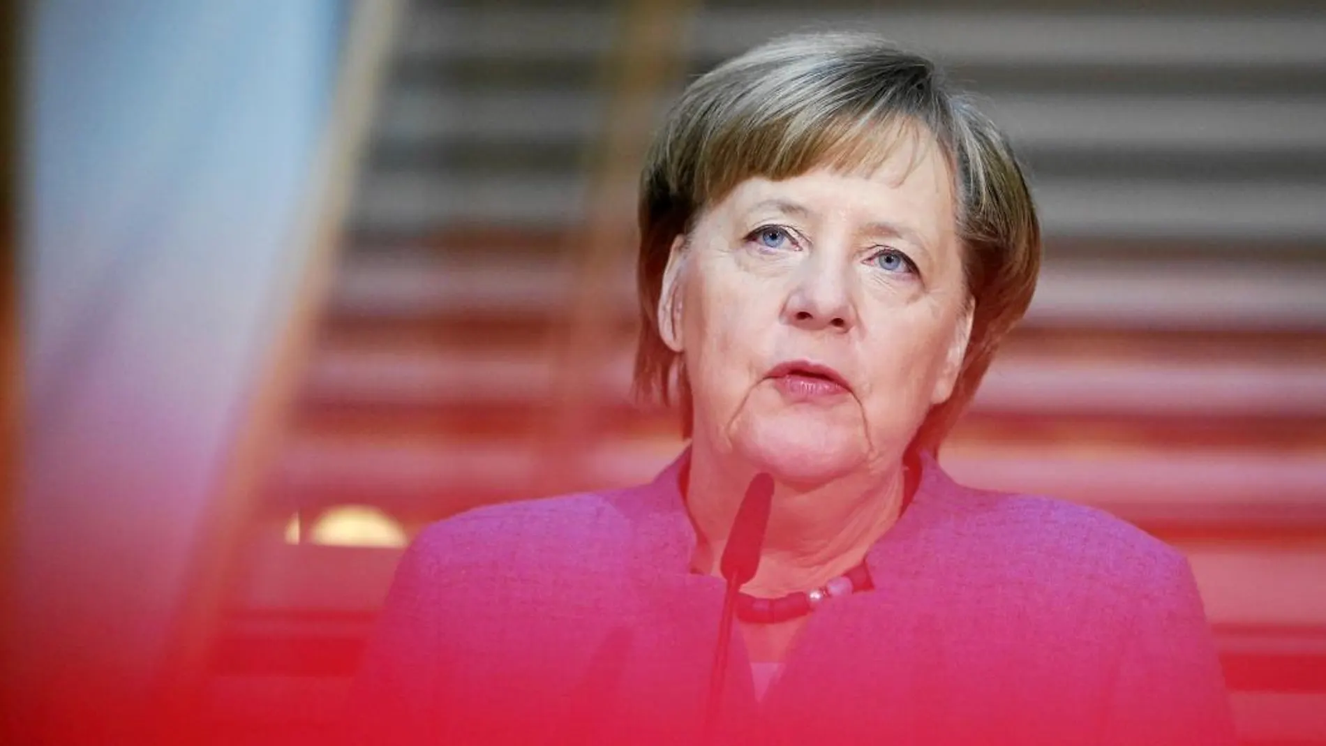 Las diferencias entre Merkel y Schulz obligan a prolongar las negociaciones