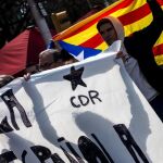 Los CDR protestan en las inmediaciones del Auditori de Barcelona por la presencia del Rey
