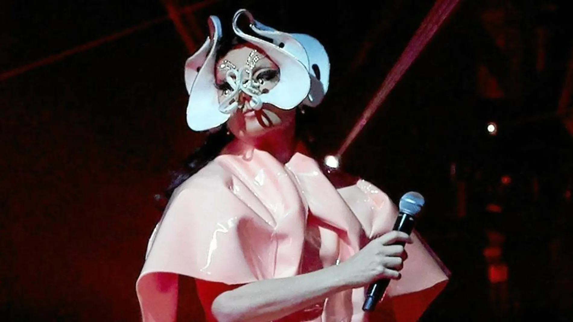 Björk será una de las muchas mujeres que protagonizan esta edición del certamen