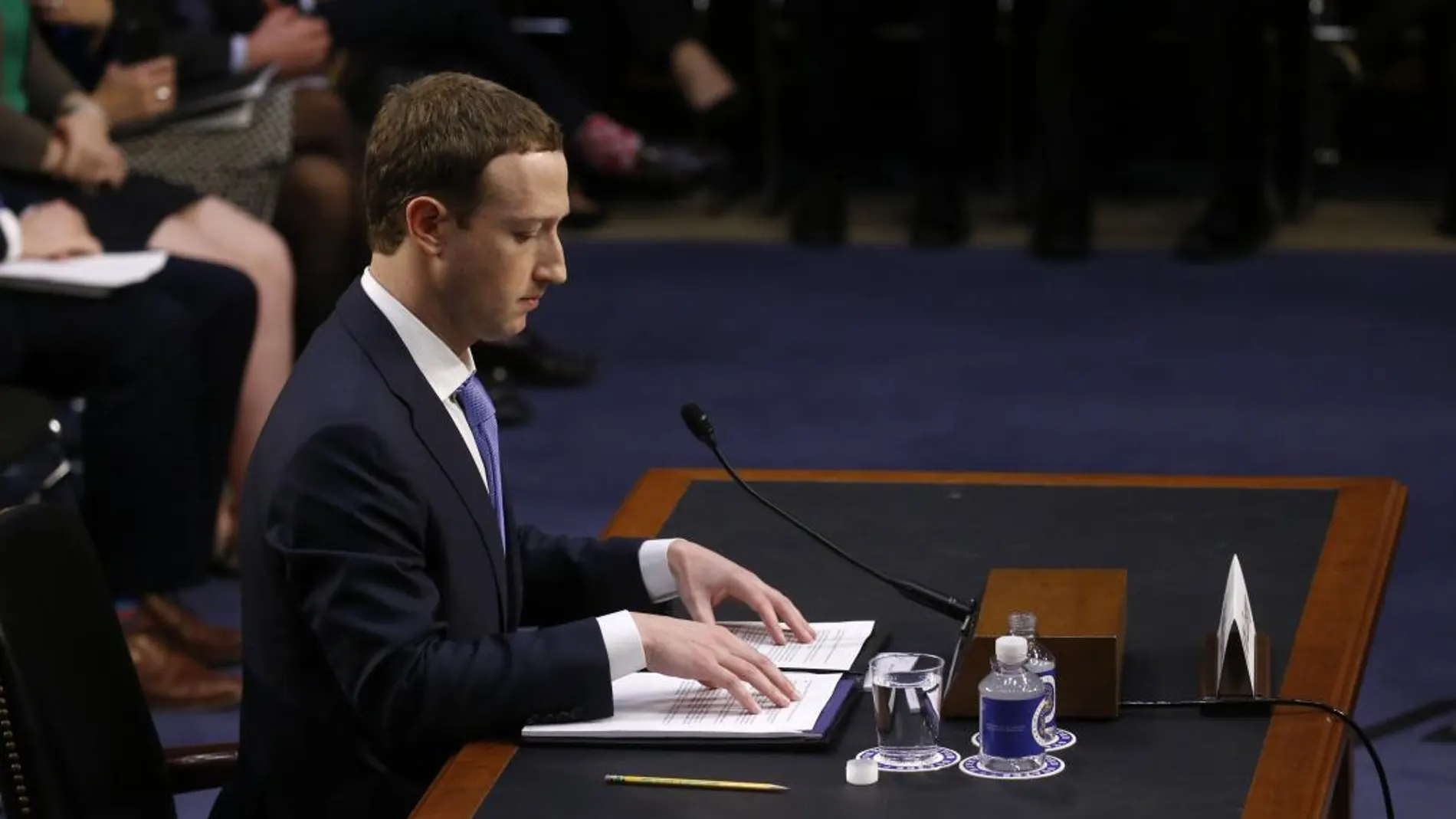 Mark Zuckerberg durante su testimonio en el Comité Judicial del Senado de EE UU