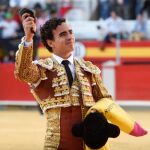 Joaquín Galdós paseando el primer triunfo de la Feria del Corpus de Granada / EFE