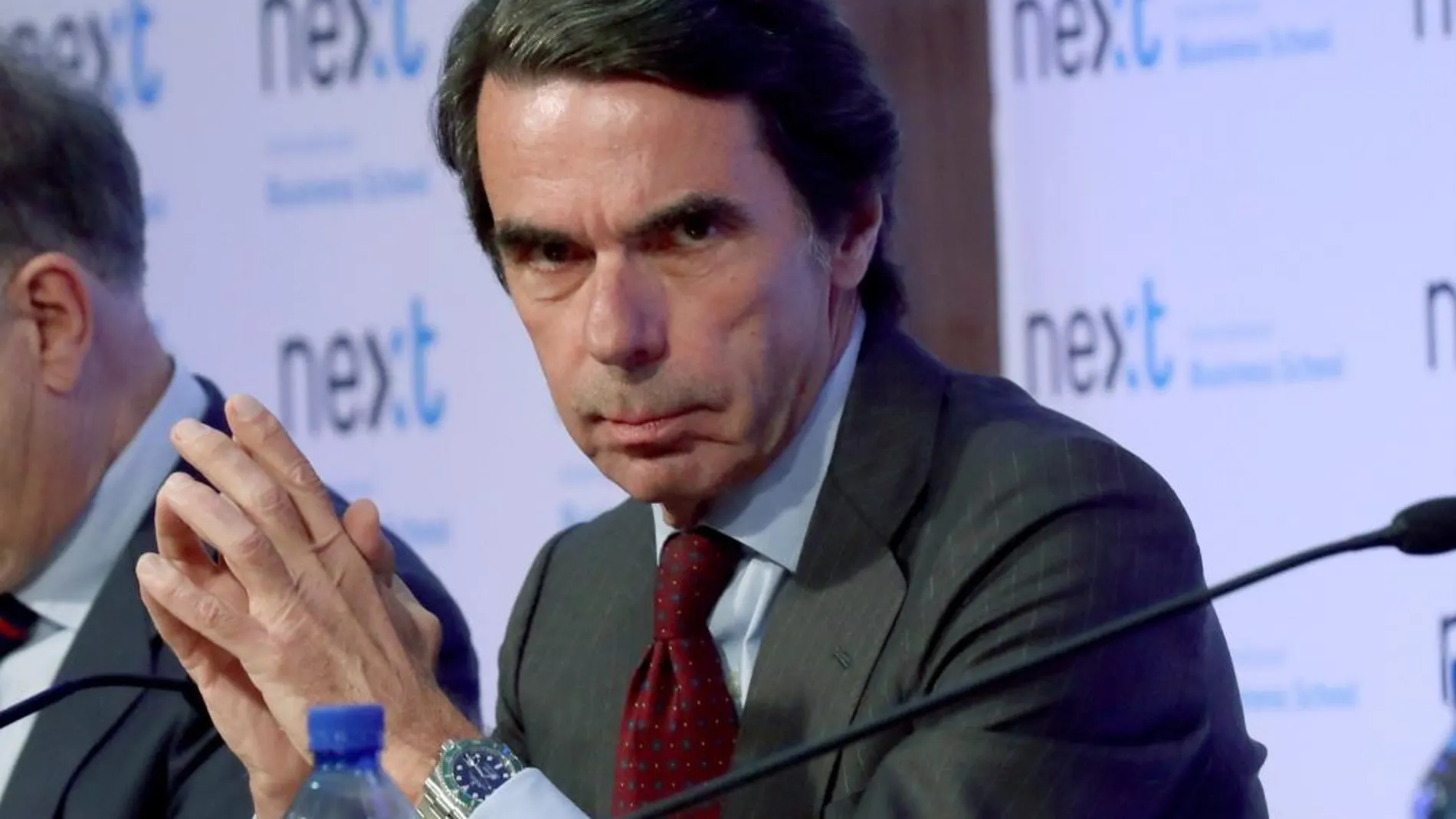 El expresidente del Gobierno José María Aznar, durante la presentación del libro "No hay ala oeste en la Moncloa"/ Foto: Efe
