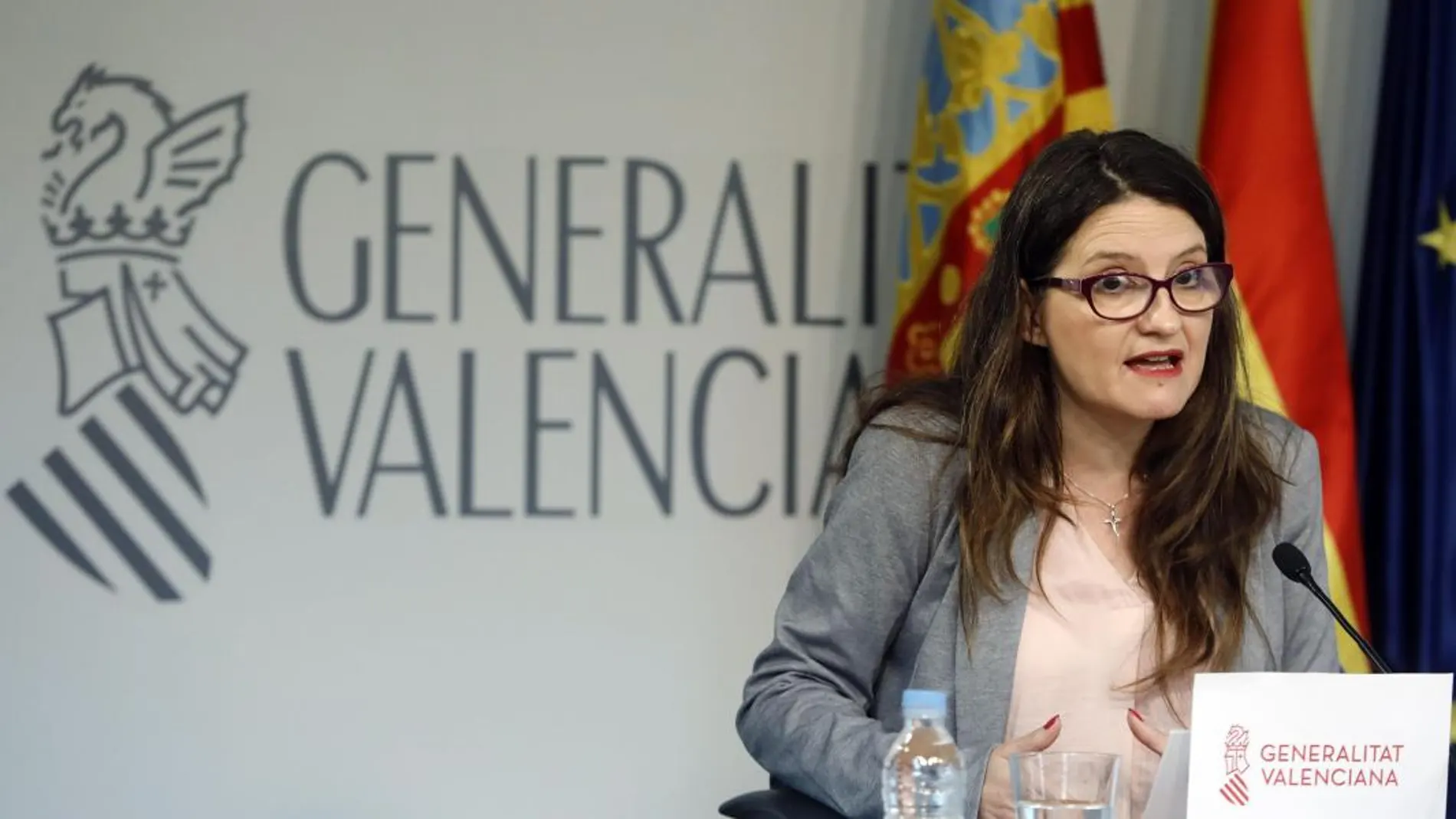 La vicepresidenta y portavoz del Consell, Mónica Oltra, durante la rueda de prensa que sucede a la reunión semanal del pleno del Gobierno valenciano