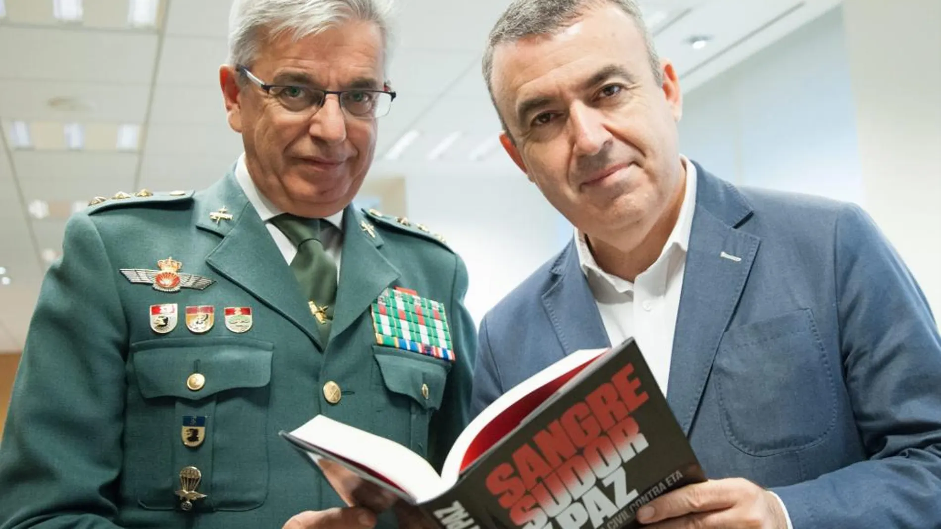 Manuel Sánchez y Lorenzo Silva hablan a La Razón de su nuevo libro