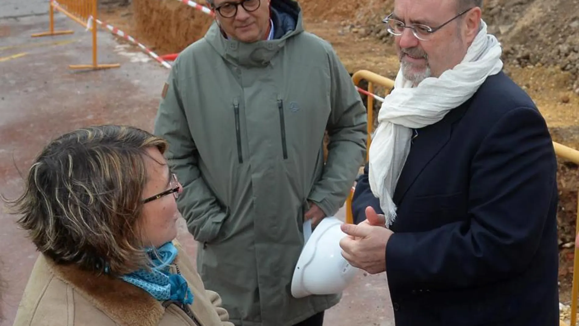 El consejero de Educación, Fernando Rey, visita en Burgos las obras de la ampliación del Centro de Educación Infantil y Primaria «Antonio Machado»