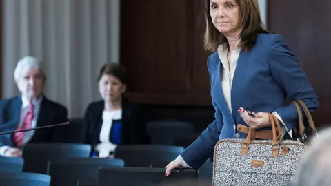 La interventora general de la Junta desde abril de 2010 a mayo de 2012 Rocío Marcos Ortiz, momentos antes de declarar como testigo en el juicio de la pieza política del caso ERE contra 22 ex altos cargos del Gobierno autonómico, acusados de prevaricación y malversación (Foto: Efe)