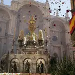 La Custodia del Corpus de Granada en la plaza de las Pasiegas (Efe)