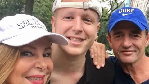 Primera imagen de Álex Lequio tras conocerse su enfermedad