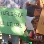 Un centenar de refugiados, alojados en esterillas de yoga
