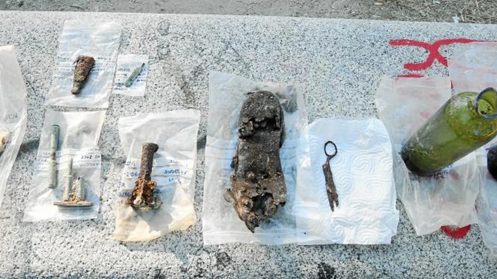 Algunos objetos hallados en la excavación