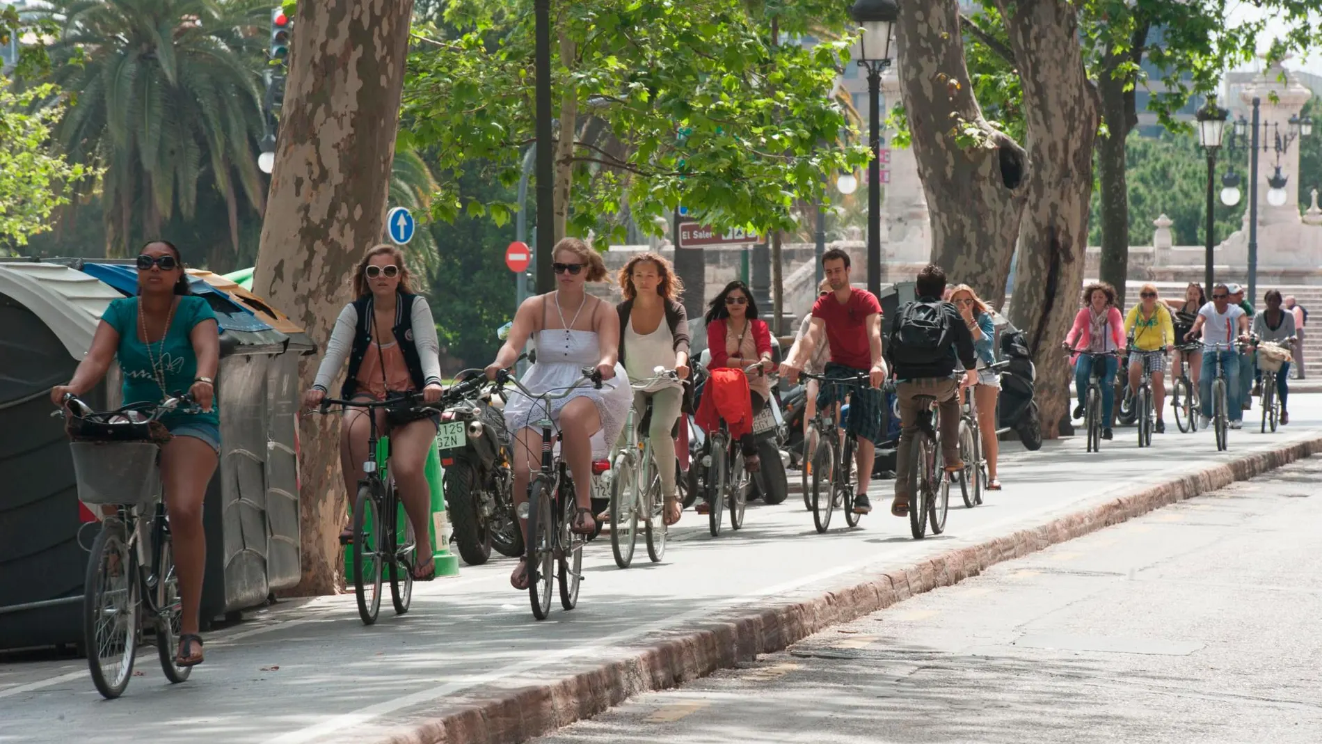 El PP cree que la nueva Ordenanza debe recoger de manera clara en su articulado que los patinetes y bicicletas no puedan circular por las zonas exclusivas para viandantes