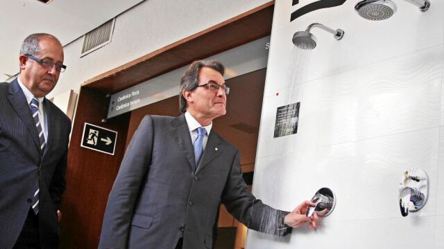 Mas visitó ayer el «showroom» de la empresa Roca en Sao Paulo