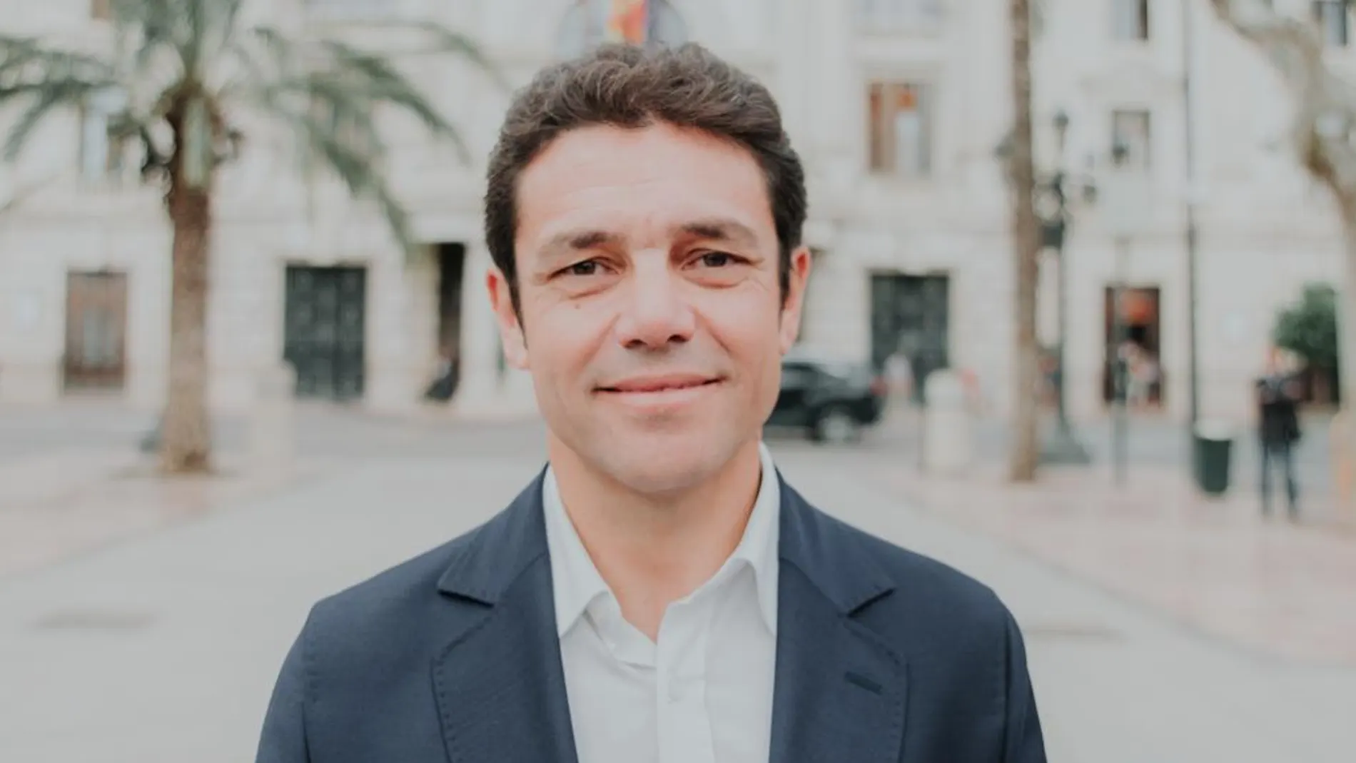 Enric Esteve renuncia a ser concejal del PP en Valencia
