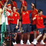 Fotografía de archivo,el 30/06/08, durante la celebración de la victoria de España en la Eurocopa 2008 en la plaza de Colón de Madrid