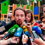 Pablo Iglesias tras votar esta mañana/Efe