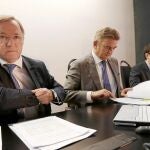 Moragues, el secretario autonómico del Sector Público, Bruno Broseta, y el viceinterventor, Gonzalo Peral