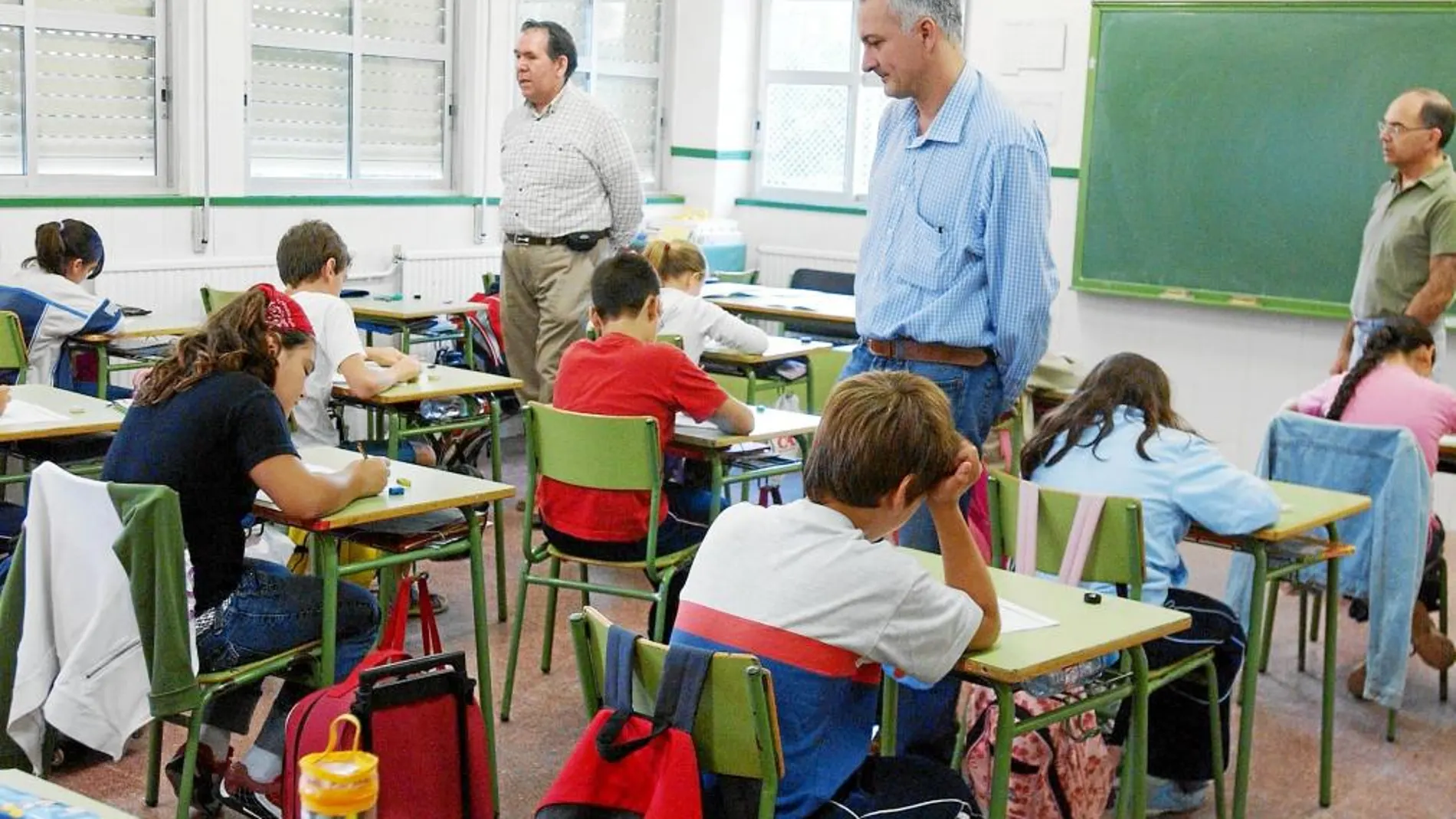 En el caso de la Comunitat, en la última década se han pasado de 7.601 aulas en colegios concertados a 8.315 en 2012, un aumento del 9,39 por ciento