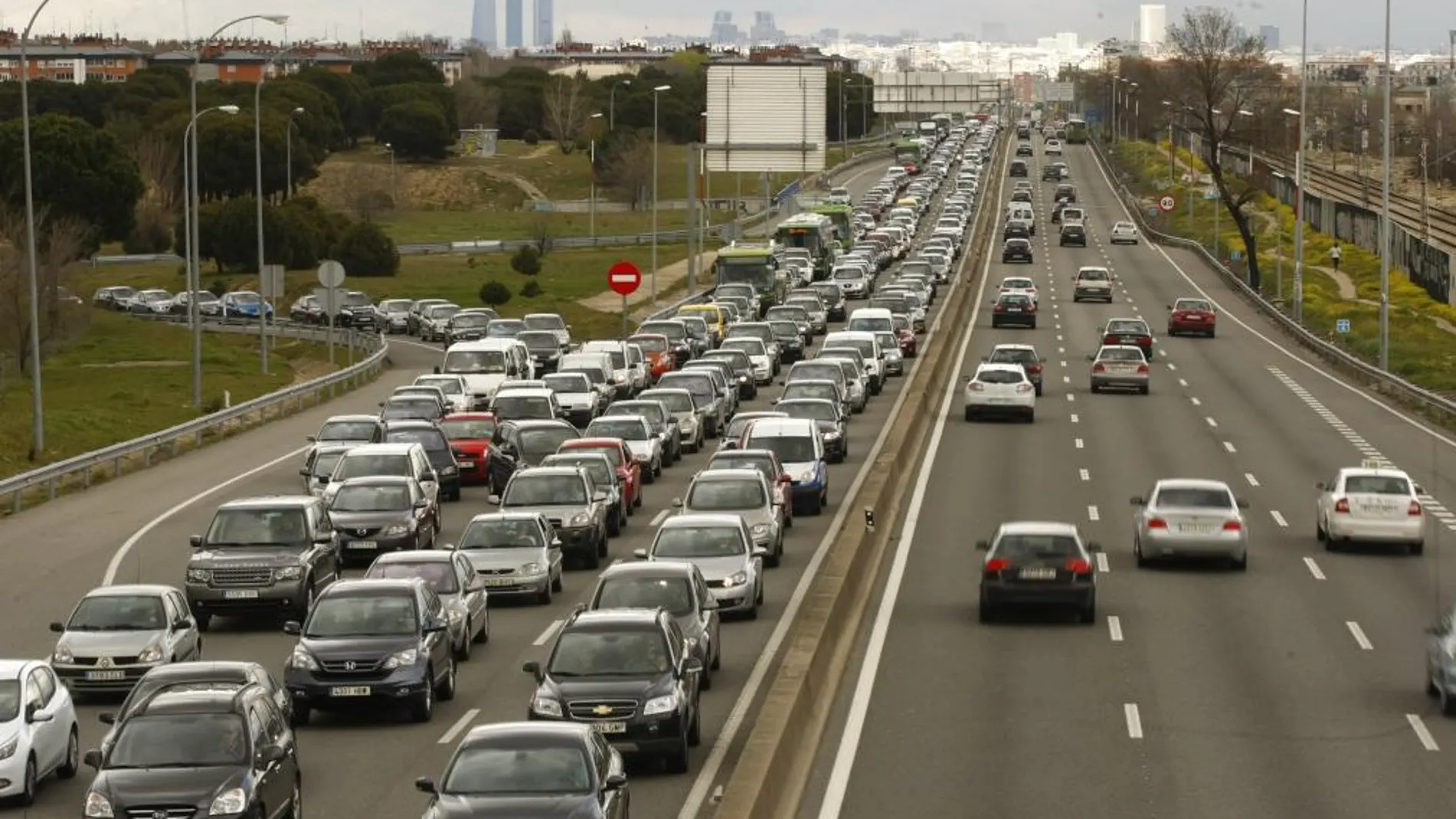 Los atascos pueden ser una fuente inagotable de electricidad con este nuevo sistema