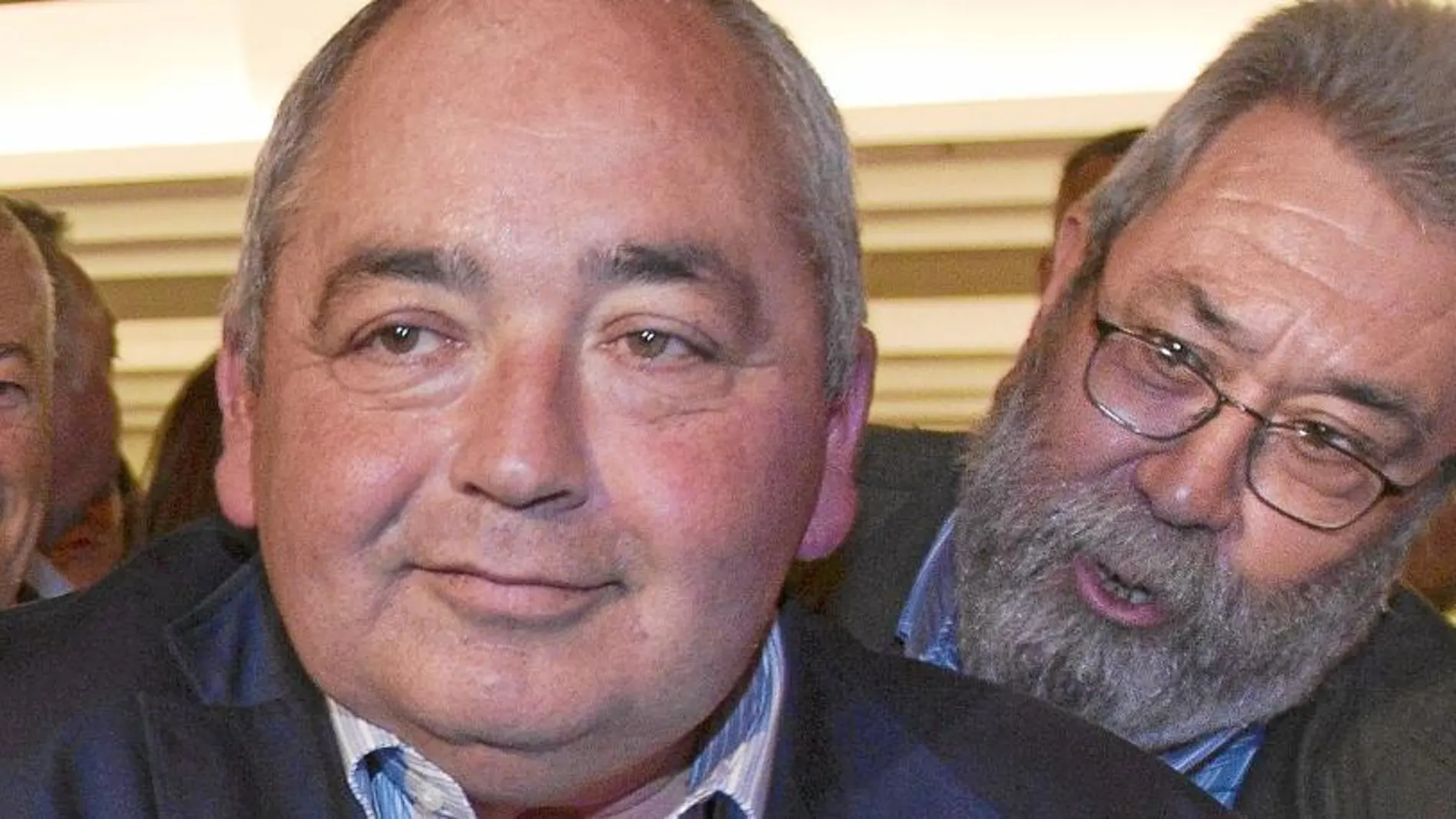 Manuel Pastrana, ex secretario general de UGT-A, junto a Cándido Méndez