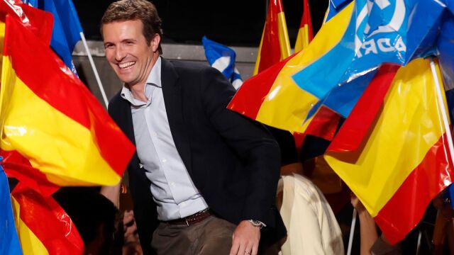 El presidente del Partido Popular Pablo Casado llega a la sede de los populares en Madrid.
