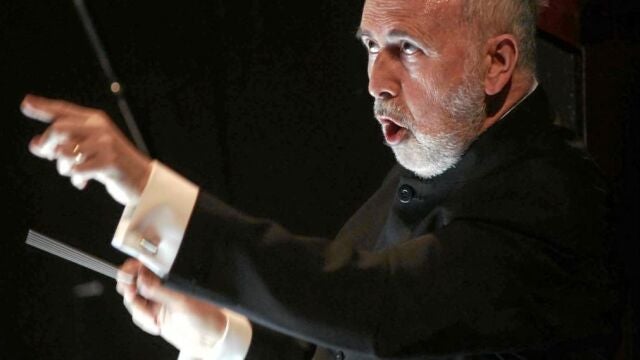 El director de orquesta Jesús López Cobos