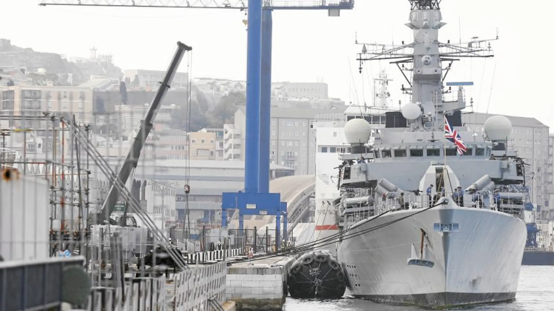 El «HMS Westminster» llegó ayer a Gibraltar