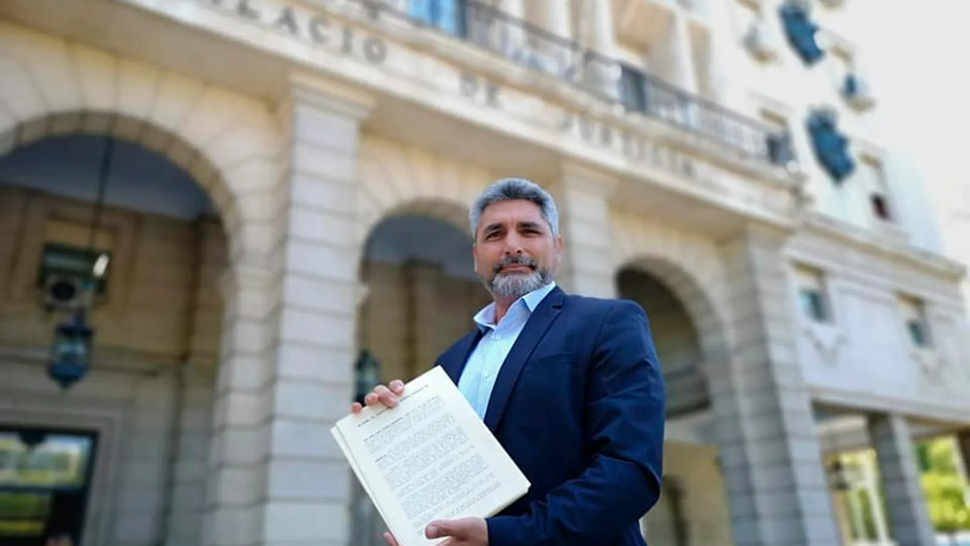 Juan José Cortés ha presentado la denuncia por incitación al odio, racismo y xenofobia/Facebook