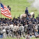 Cada año, miles de voluntarios reproducen la batalla de Gettysburg de forma tan real que Hollywood ha utilizado esta simulación en alguna película