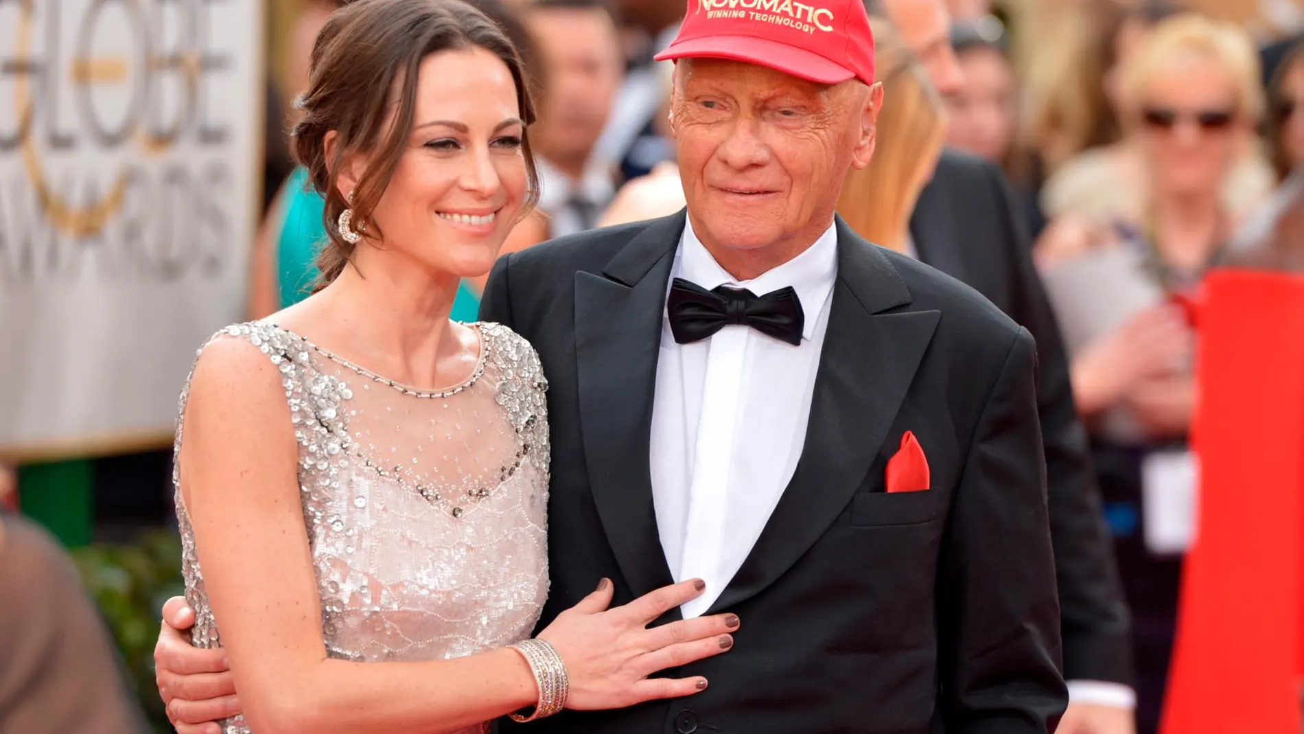 Niki Lauda junto a su esposa Birgit Wetzinger