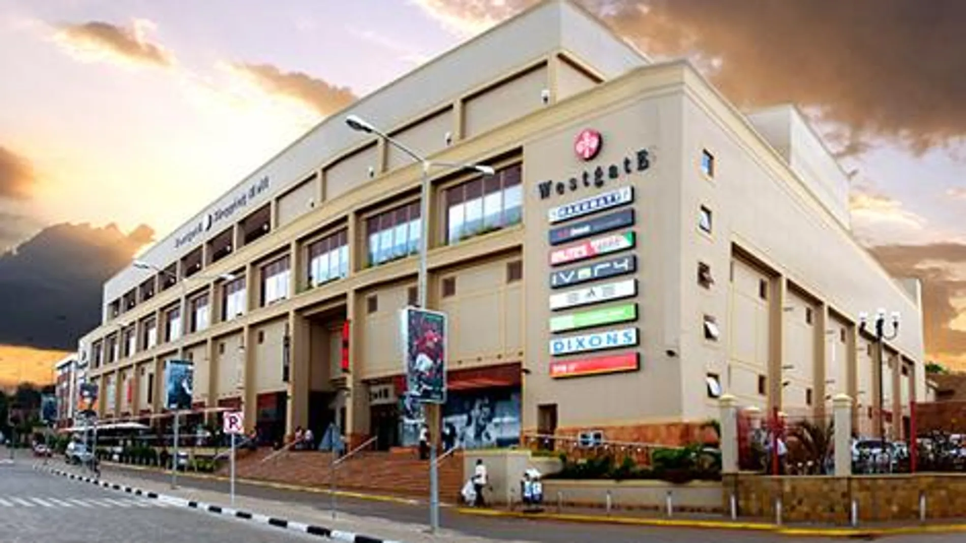 Westgate, un centro comercial que acoge a la colonia extranjera en Nairobi