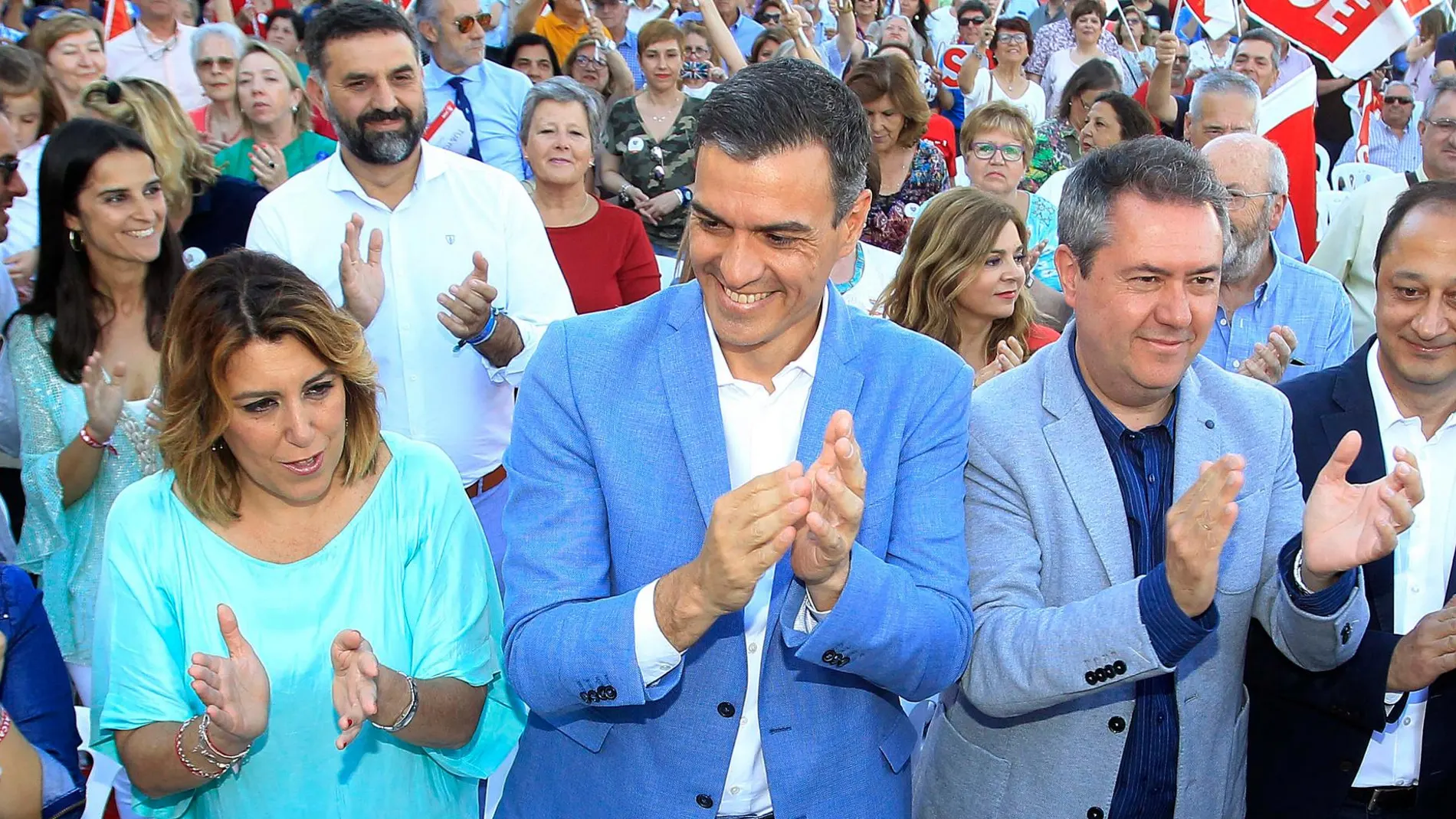 Susana Díaz, Pedro Sánchez, Juan Espadas y Alfonso Rodríguez Gómez de Celis, en Sevilla