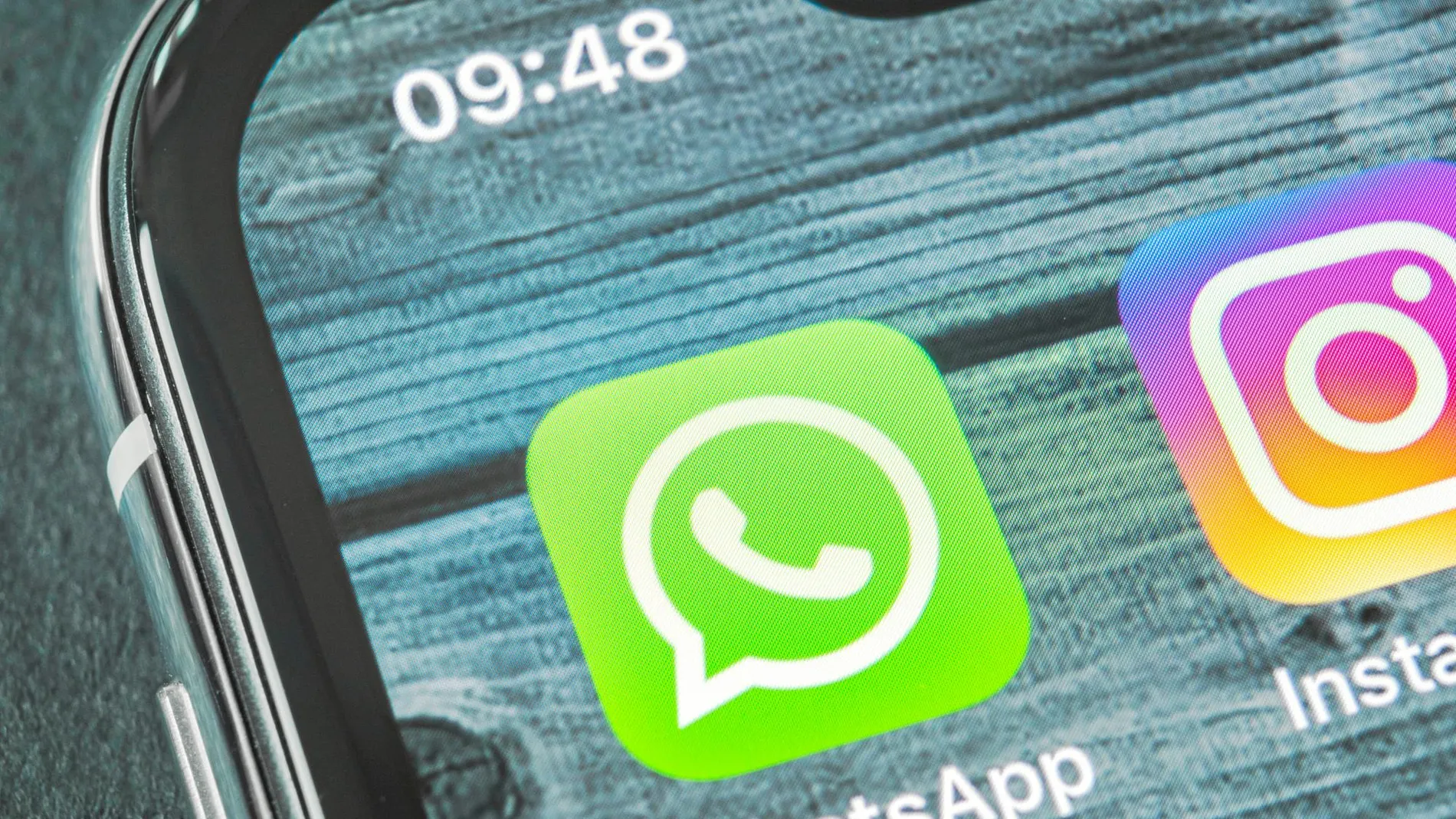 El último fallo de WhatsApp, esta misma semana, comprometió la privacidad de 1.500 millones de usuarios.
