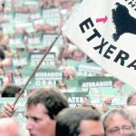 ETA se queja de la «ineficiencia» de su brazo político