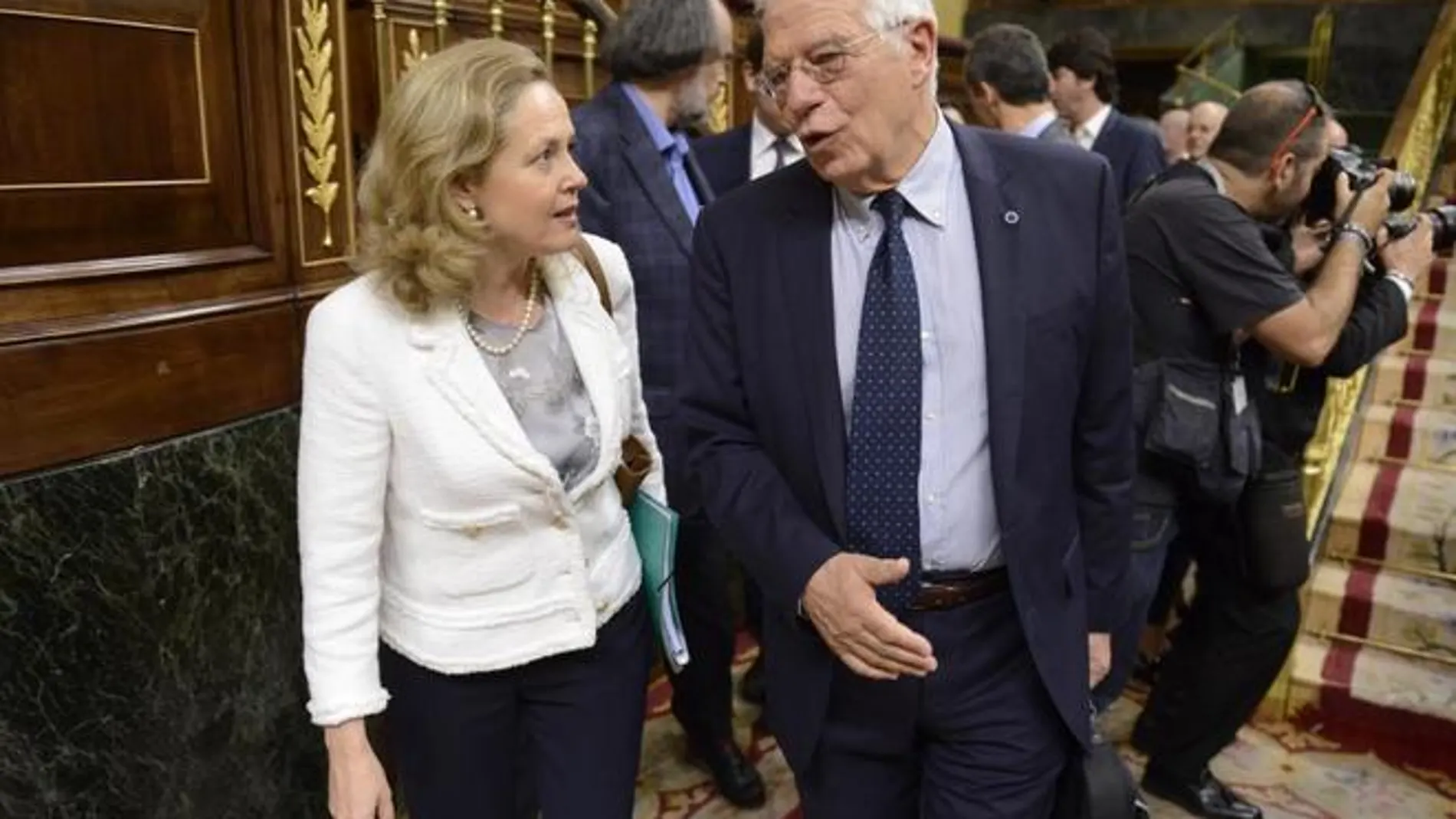 Borrell y Calviño, las dos bazas de Sánchez