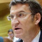 El presidente de la Xunta, Alberto Núñez Feijóo, al comienzo del debate sobre la autonomía, esta mañana en el pleno del Parlamento de Galicia