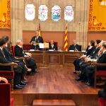 Los 23 fiscales nuevos destinados a Cataluña juraron hoy su cargo ante el fiscal superior de Cataluña, Francisco Bañeras