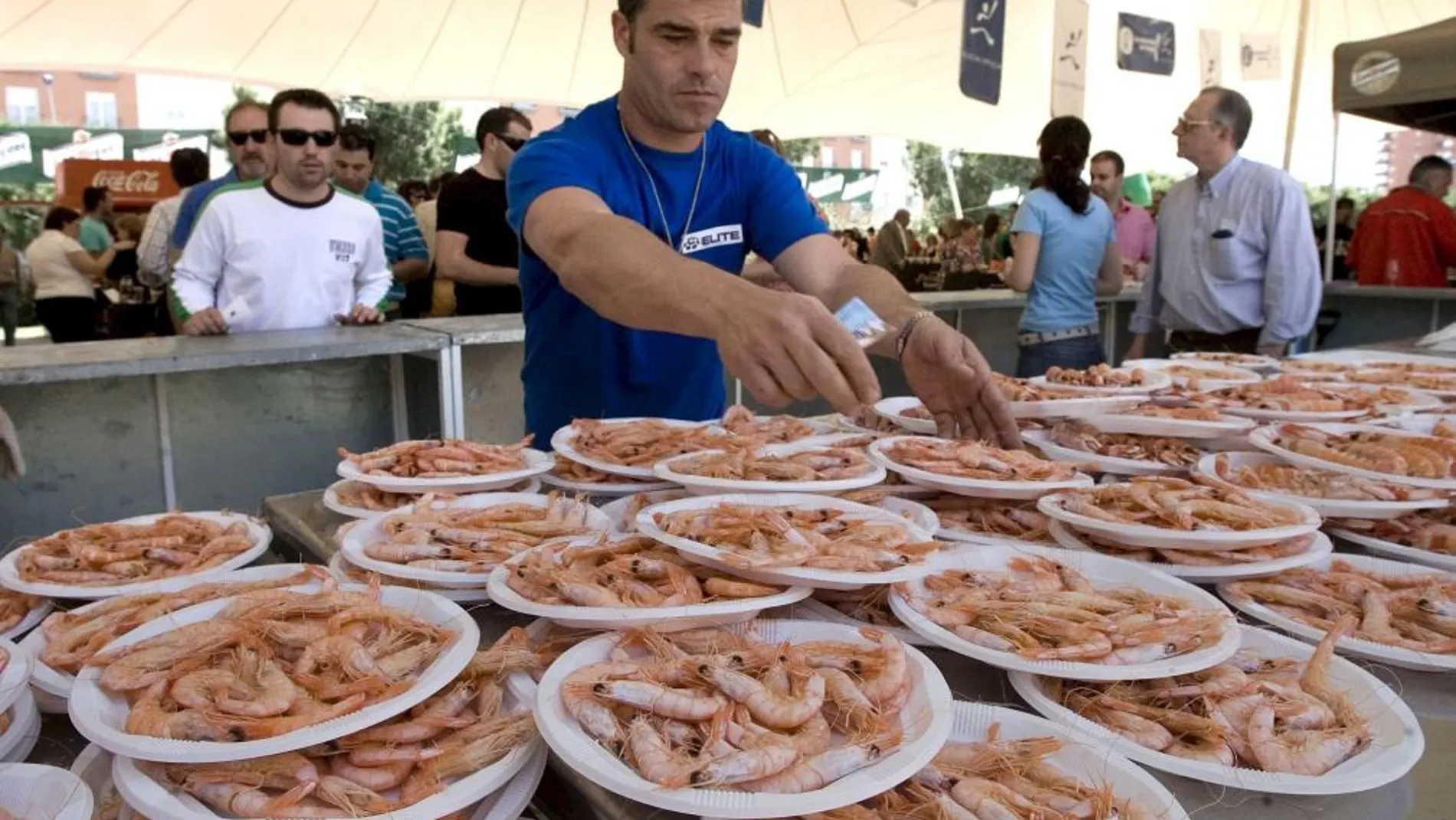 Gambas de Huelva, en una feria gastronómica organizada en la ciudad