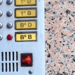 Dos pisos de las calles Enrique Trompeta y Guillermo de Osma tienen prostíbulos