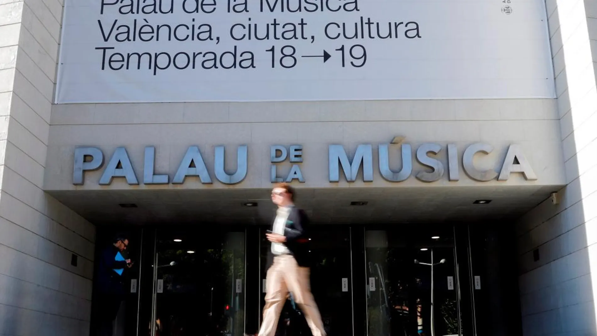 El espectáculo se celebrará en la sala Iturbi del auditorio municipal, con espacio para 1.300 personas