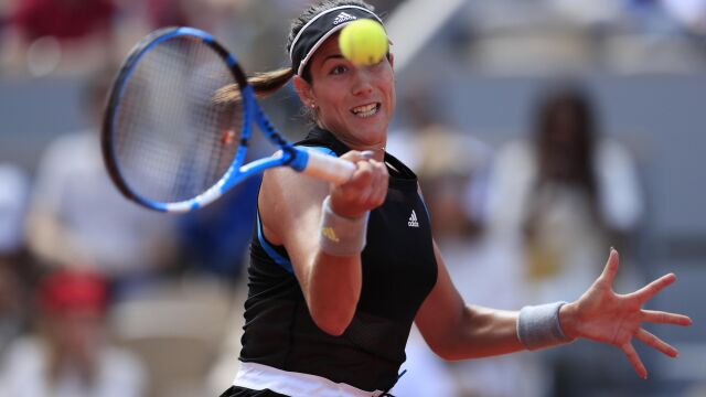 Garbiñe Muguruza da un golpe de derecha en su duelo de tercera ronda