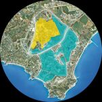 En amarillo, el parque temático Port Aventura, y en azul, los terrenos que ocupará BCN World