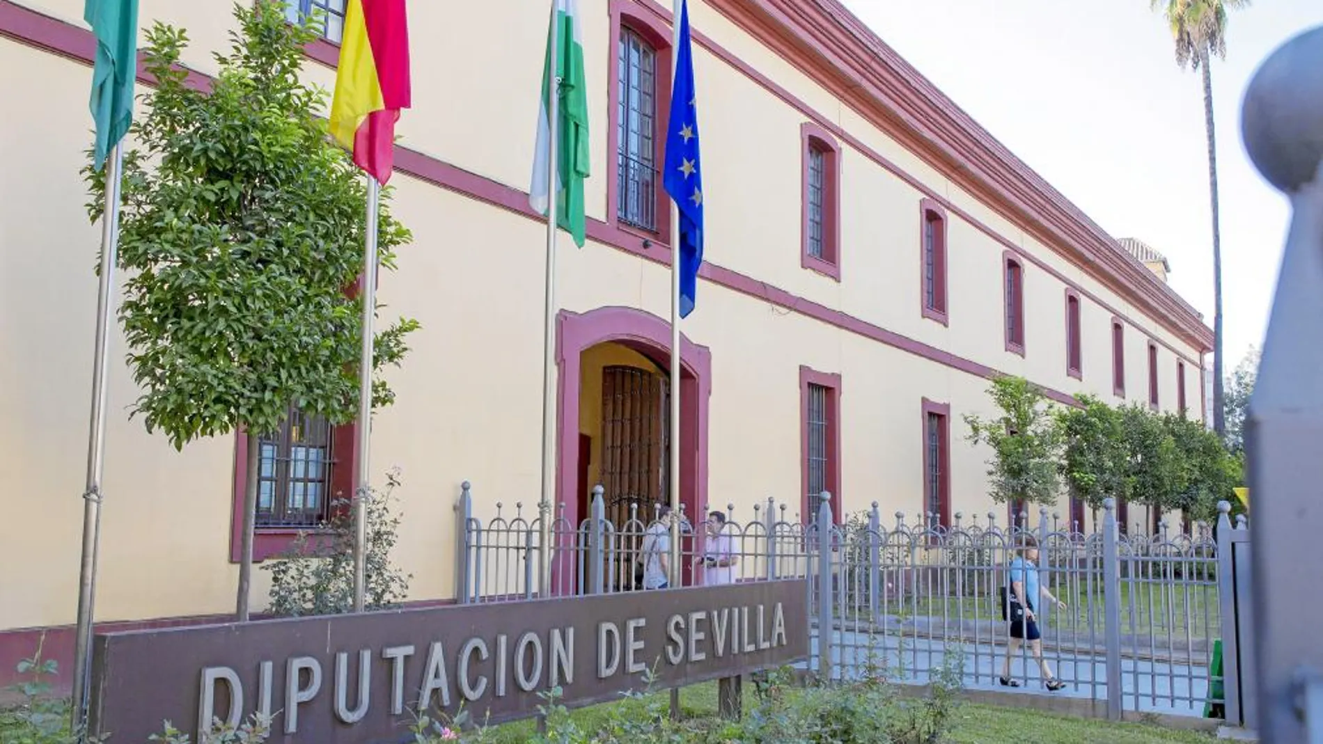Sede de la Diputación de Sevilla, donde ayer entraron también los agentes de la UCO