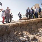 El presidente de la Generalitat, Ximo Puig, en su visita a Vinarós para comporbar los destrozos originados por la DANA