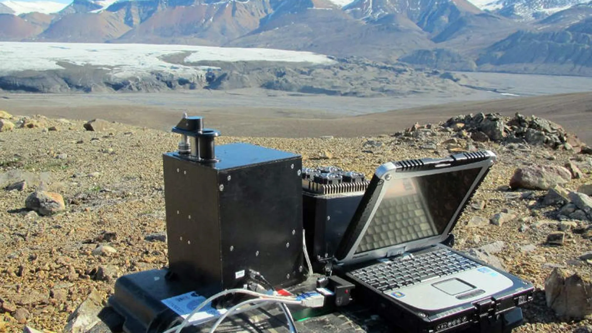 El dispositivo, en una de las pruebas en el Ártico