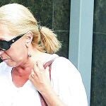 Domínguez, ex secretaria de Bárcenas, ayer tras declarar ante Ruz